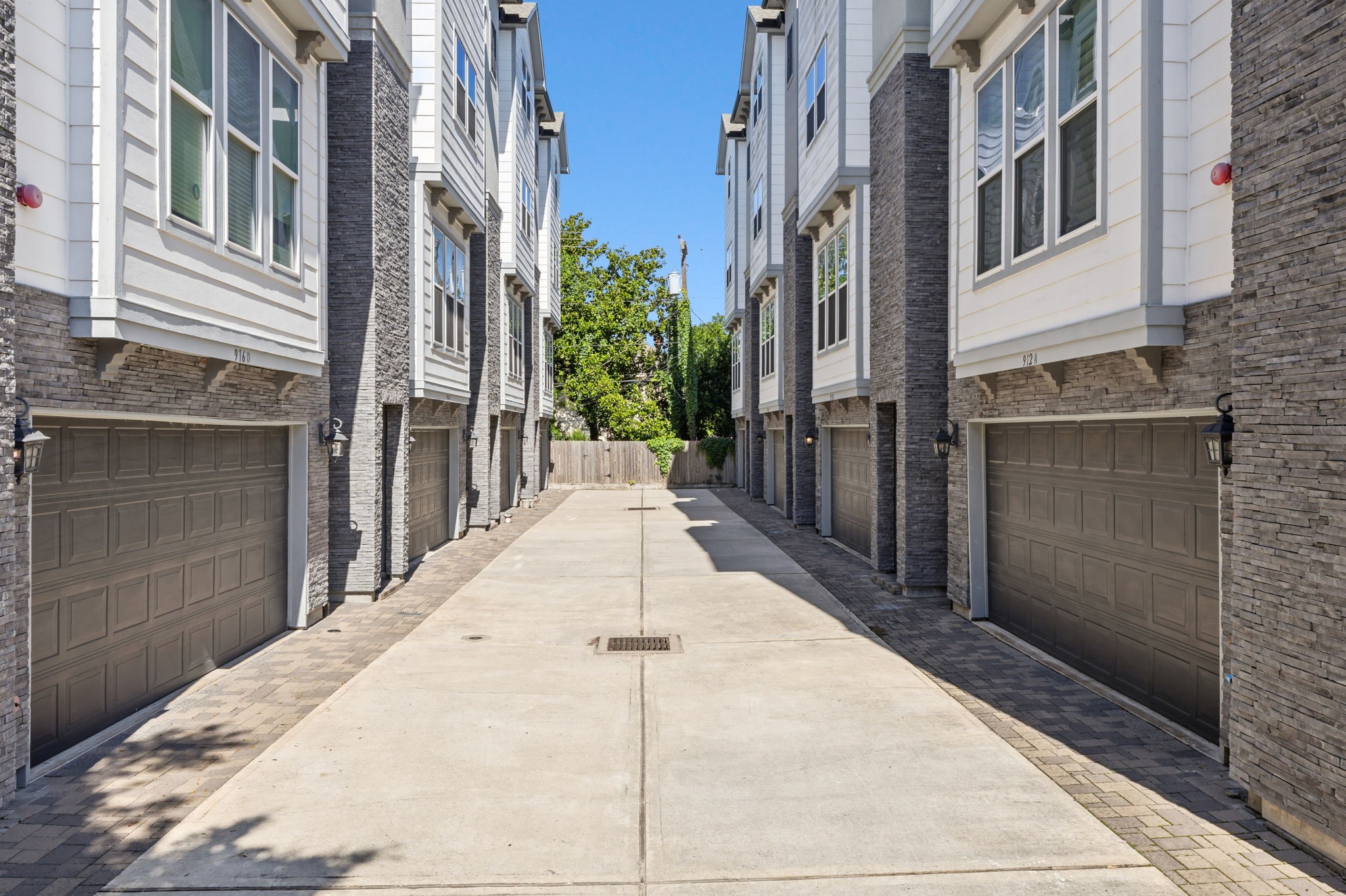 916 Yale Street, Unit A Houston, TX 77008 - Photo 45 of 50