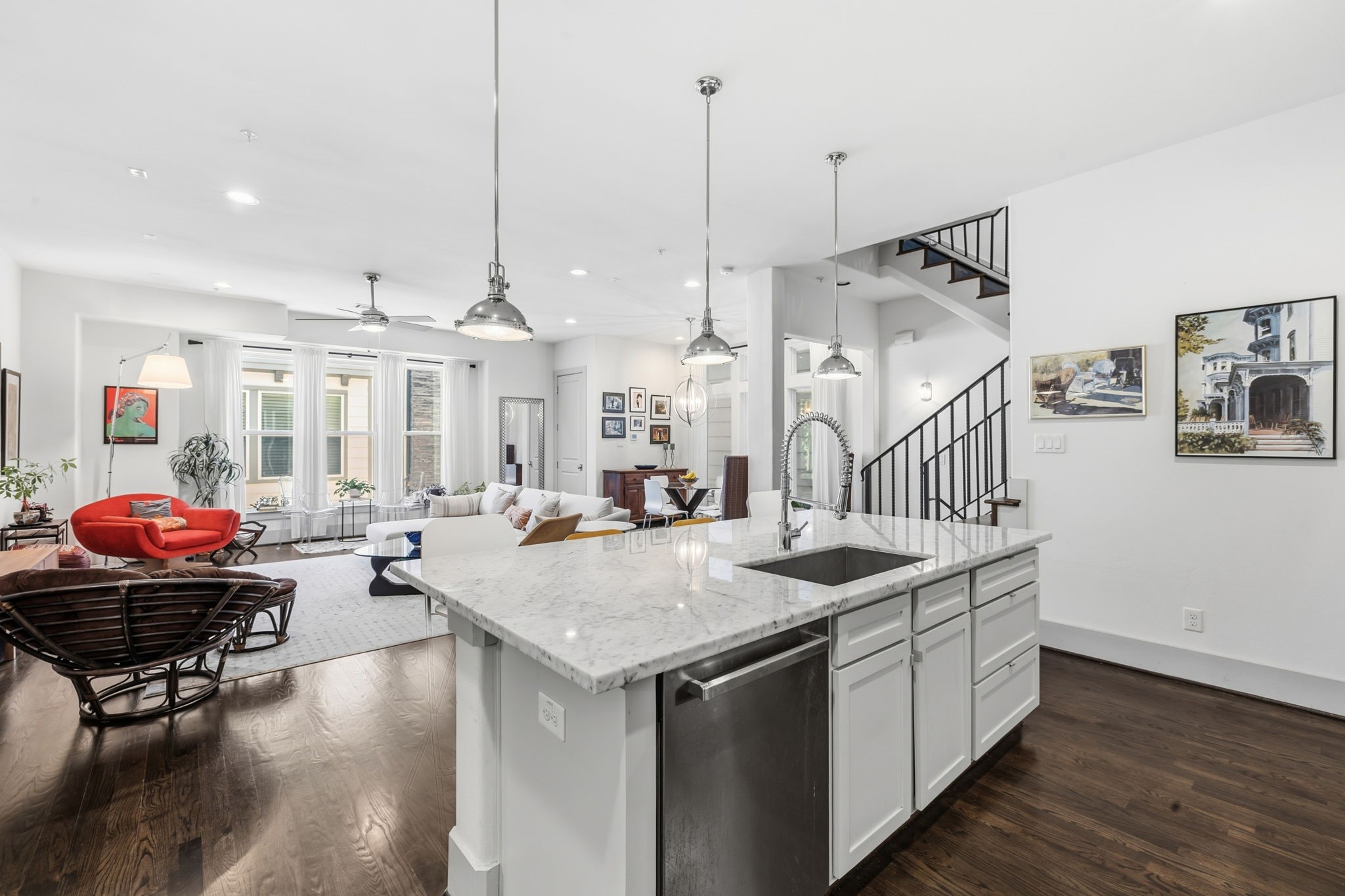 916 Yale Street, Unit A Houston, TX 77008 - Photo 10 of 50