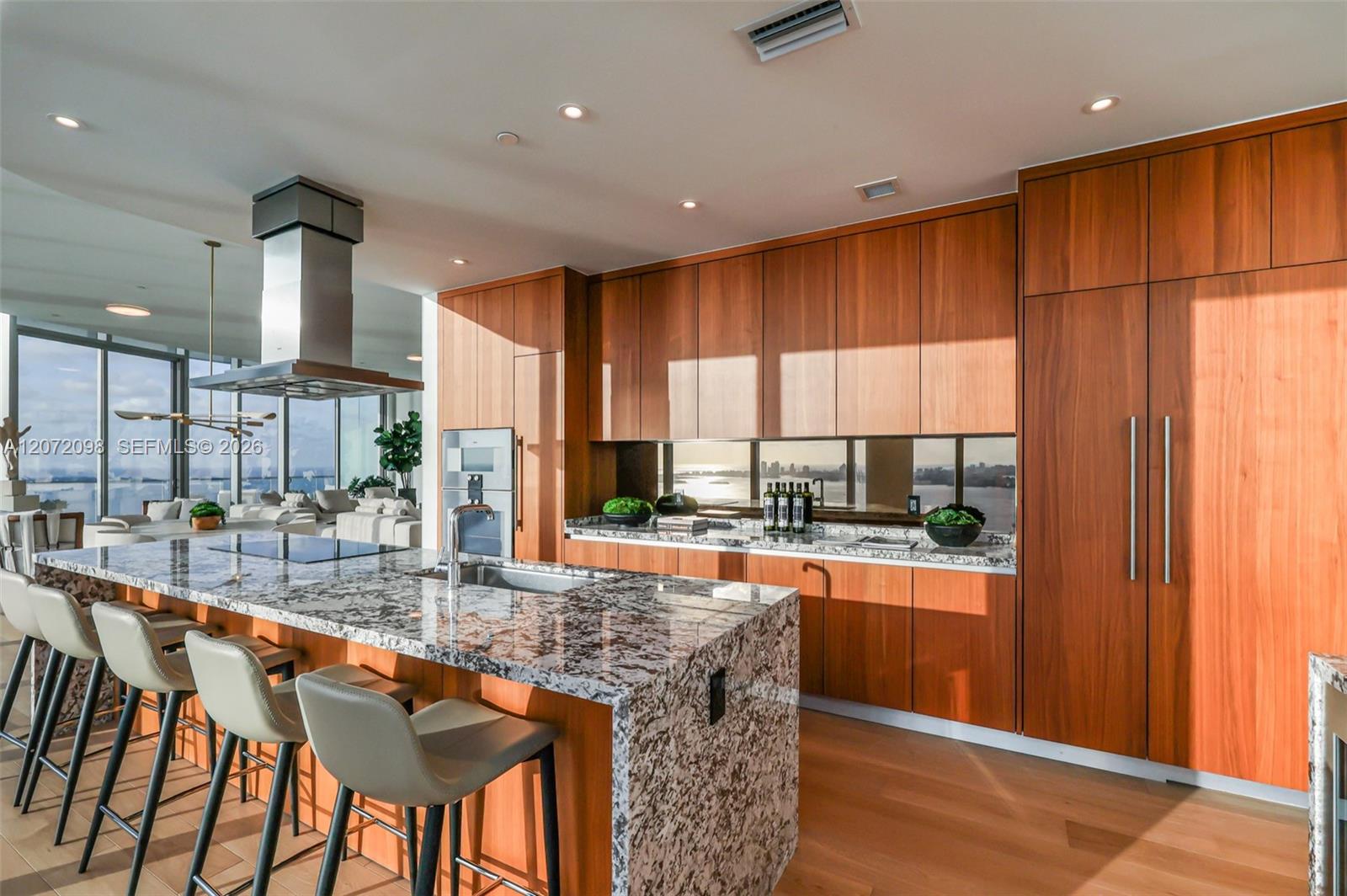 175 Southeast 25th Road, Unit PH4301 Miami, FL 33129 - Photo 7 of 58 Gallery Image 7