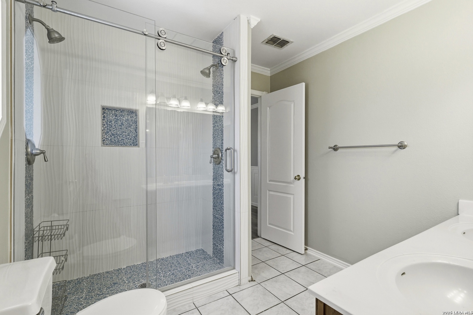 4114 Luckenbach Road San Antonio, TX 78251 - Photo 19 of 29