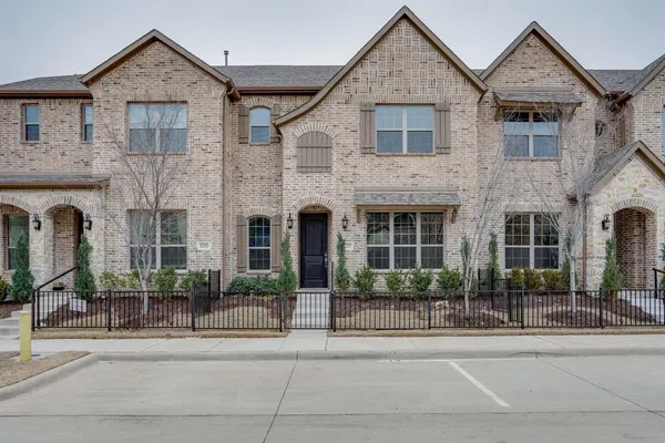 $2,495 | 6217 Rainbow Valley Place, Frisco, TX 75035