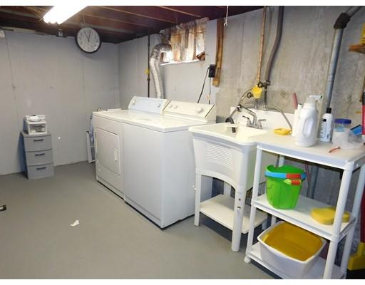 105 Hillcrest Road Waltham, MA 02451 - Photo 18 of 20 a utility room with dryer and washer