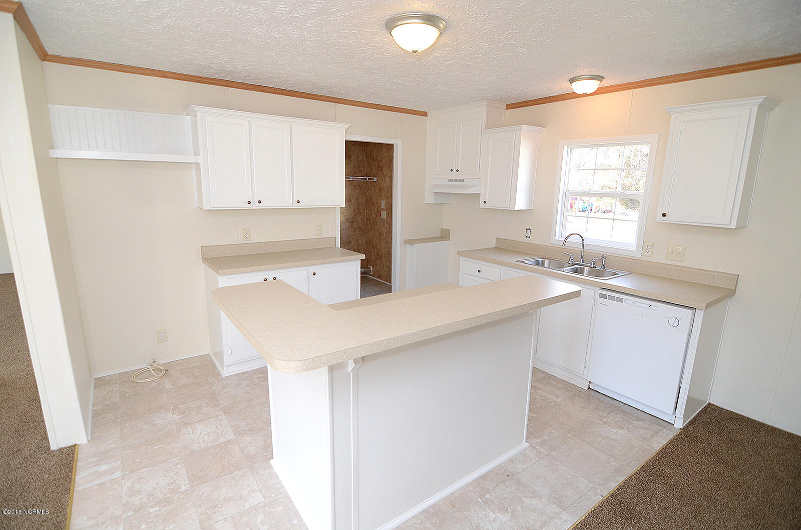5114 Heaths Glen Road Wilson, NC 27893 - Photo 4 of 14 Kitchen