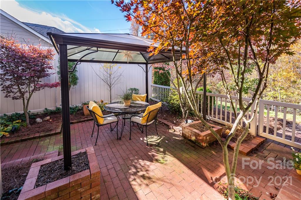 4825 Polo Gate Boulevard Charlotte, NC 28216 - Photo 29 of 30 a view of outdoor space yard deck and patio