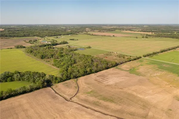 $185,000 | 1 Stanton Road, Osawatomie, KS 66064