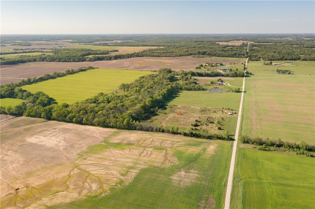 1 Stanton Road Osawatomie, KS 66064 - Photo 4 of 81