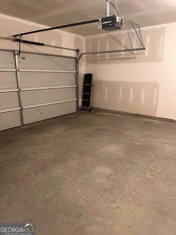 $2,300 | 1626 Newport Drive, Bethlehem, GA 30620