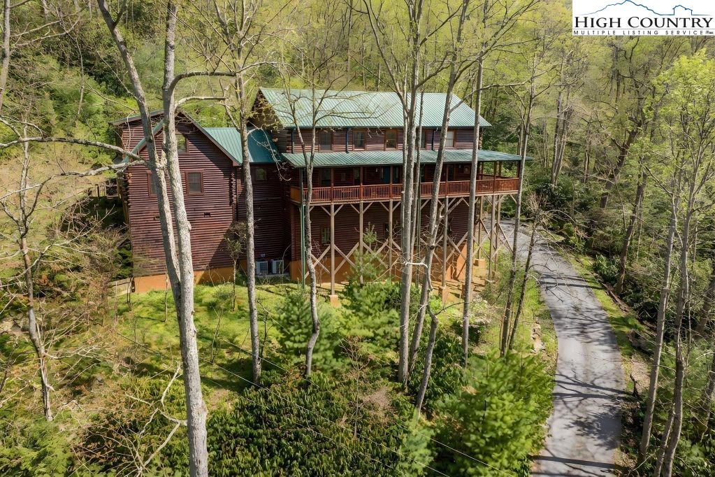 1709 Broadstone Road Banner Elk, NC 28604 - Photo 5 of 46