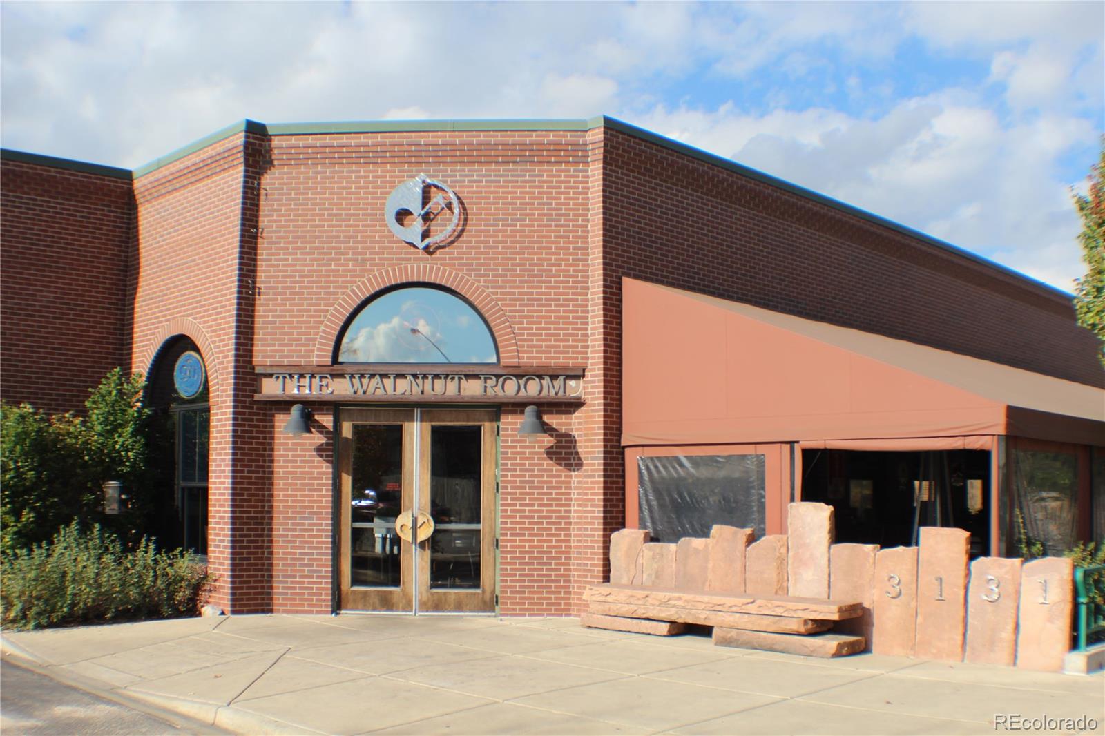 3101 Blake Street, Unit 308 Denver, CO 80205 - Photo 19 of 30 a view of a brick building
