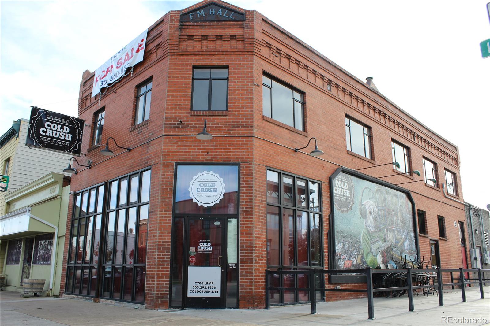 3101 Blake Street, Unit 308 Denver, CO 80205 - Photo 25 of 30 a front view of a building