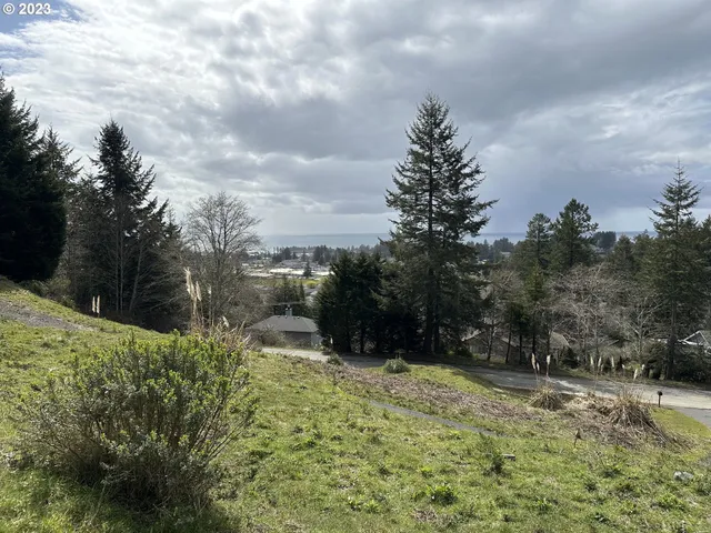 $85,000 | 6894 Pacific Terrace Loop, Brookings, OR 97415