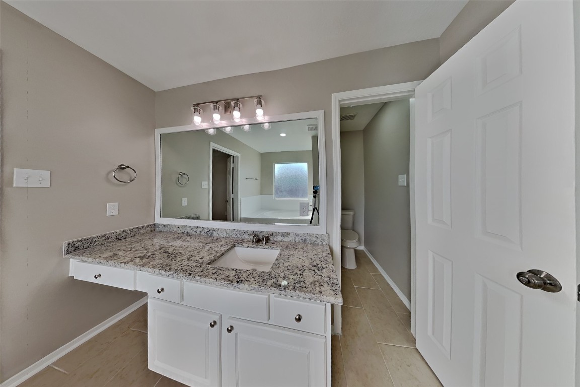 4818 Twisting Road Houston, TX 77084 - Photo 11 of 24