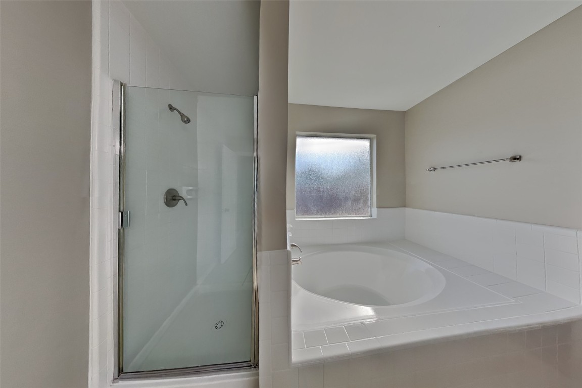 4818 Twisting Road Houston, TX 77084 - Photo 12 of 24