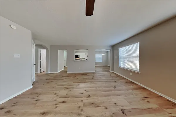 $2,295 | 4818 Twisting Road, Houston, TX 77084