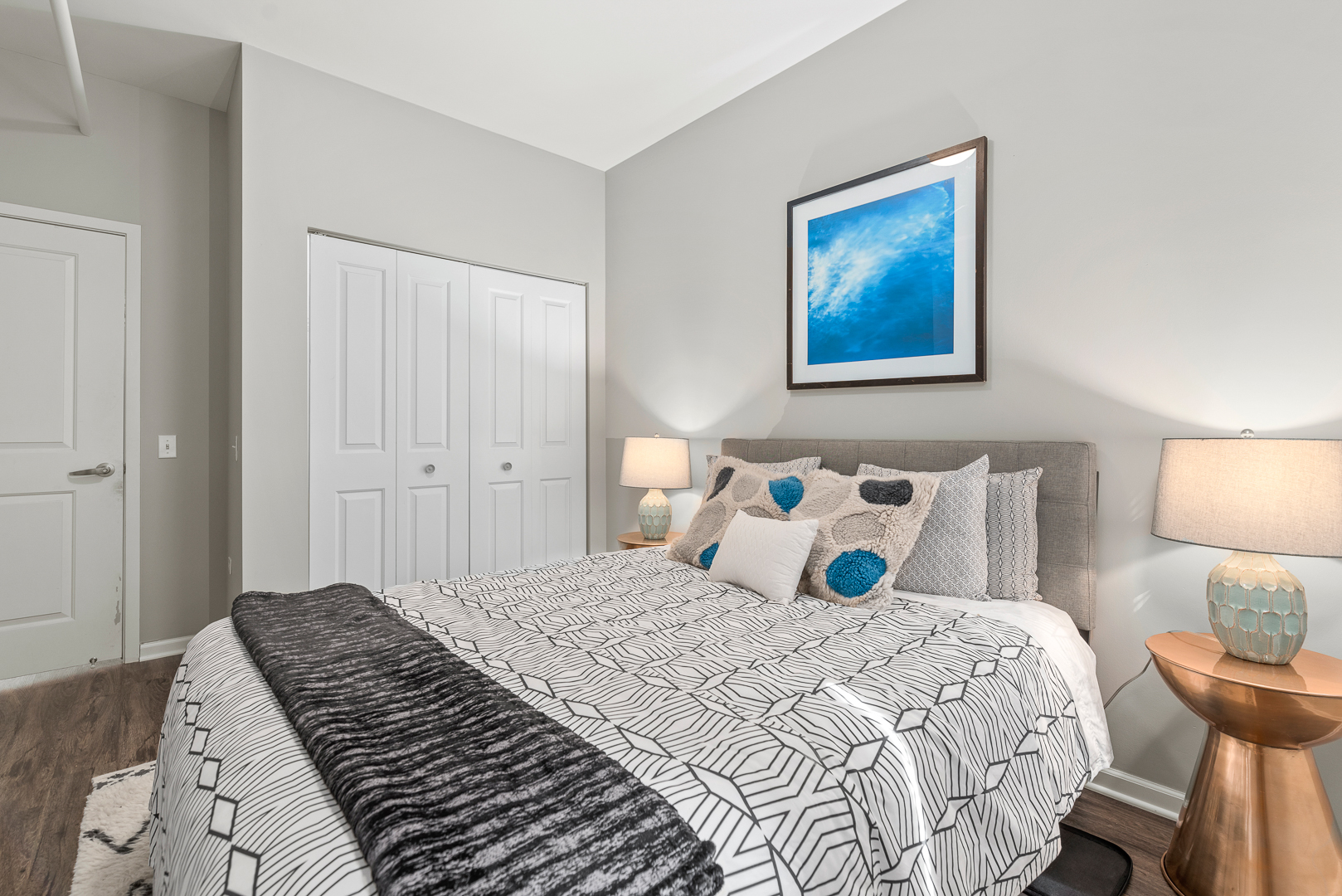 511 West Division Street, Unit 510 Chicago, IL 60610 - Photo 14 of 19