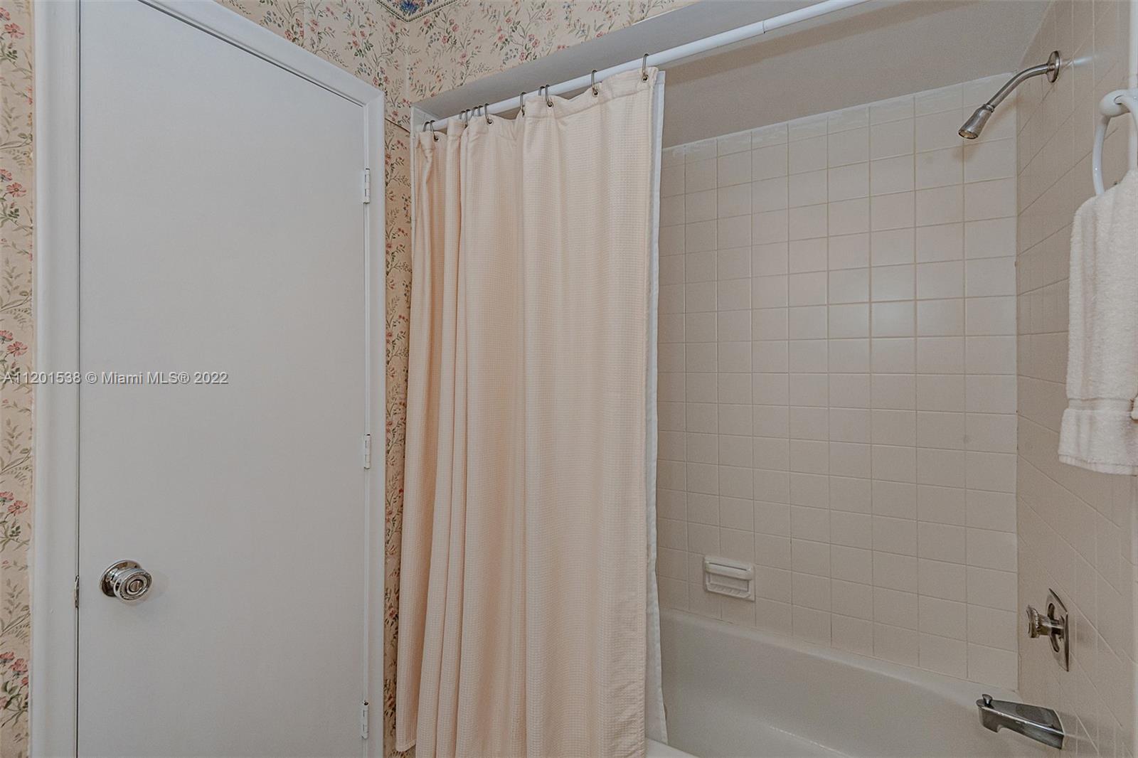 11309 Southwest 109th Road, Unit 59G Miami, FL 33176 - Photo 17 of 33 Gallery Image 17