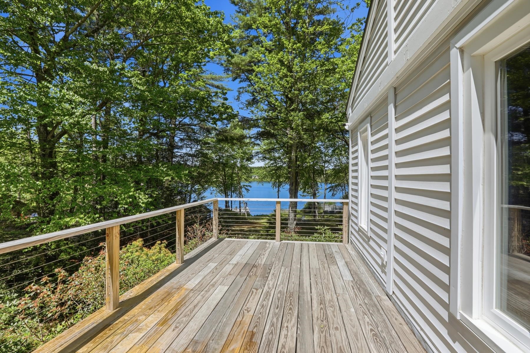 22 Hemlock Circle Sandown, NH 03873 - Photo 29 of 58