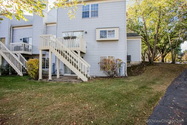 $350,000 | 164 Park Ridge Lane, Aurora, IL 60504