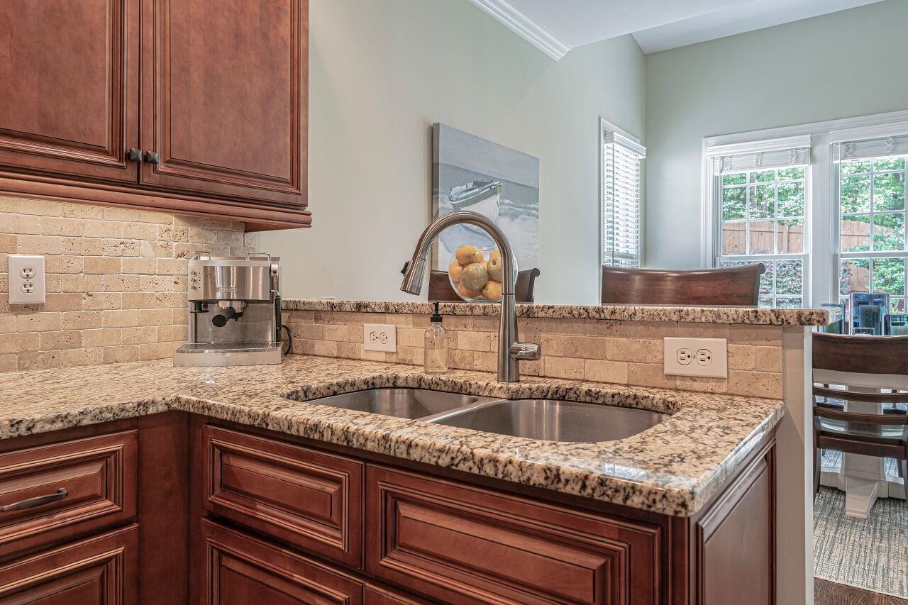 1752 Wysong Court Raleigh, NC 27612 - Photo 18 of 58 Photo 18