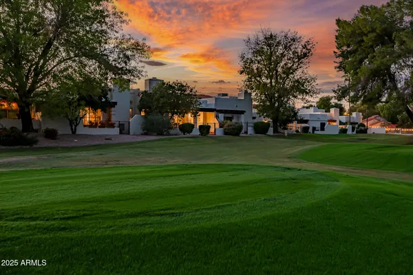 $629,900 | 11625 North 40th Way, Phoenix, AZ 85028