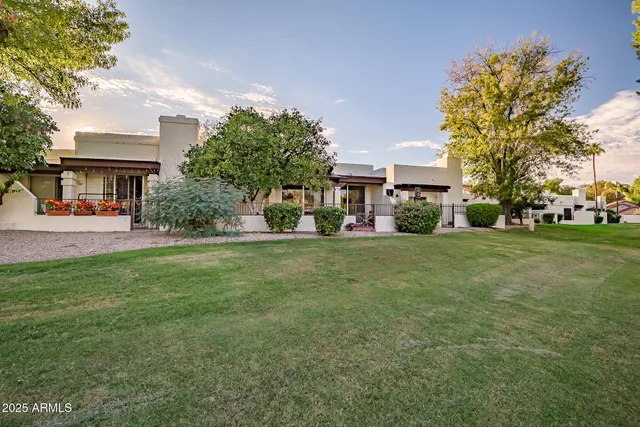 $669,000 | 11625 North 40th Way, Phoenix, AZ 85028