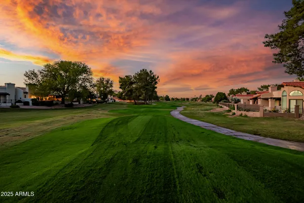 $629,900 | 11625 North 40th Way, Phoenix, AZ 85028