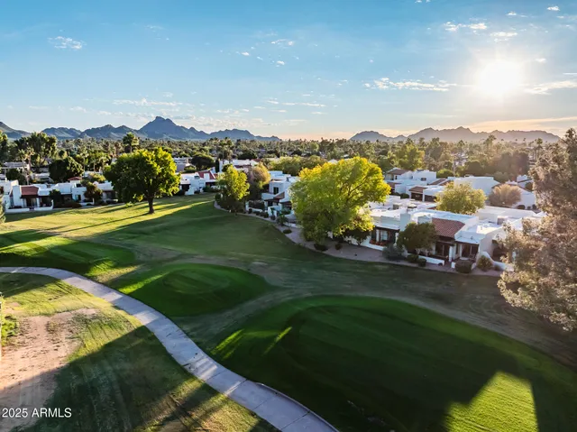 $669,000 | 11625 North 40th Way, Phoenix, AZ 85028