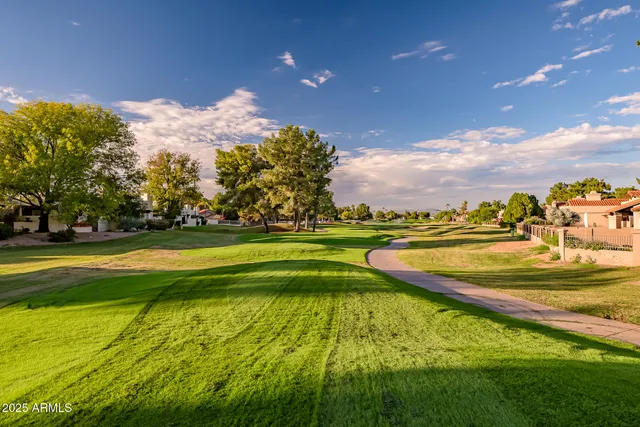 $669,000 | 11625 North 40th Way, Phoenix, AZ 85028