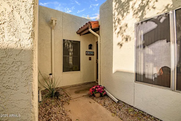 $629,900 | 11625 North 40th Way, Phoenix, AZ 85028
