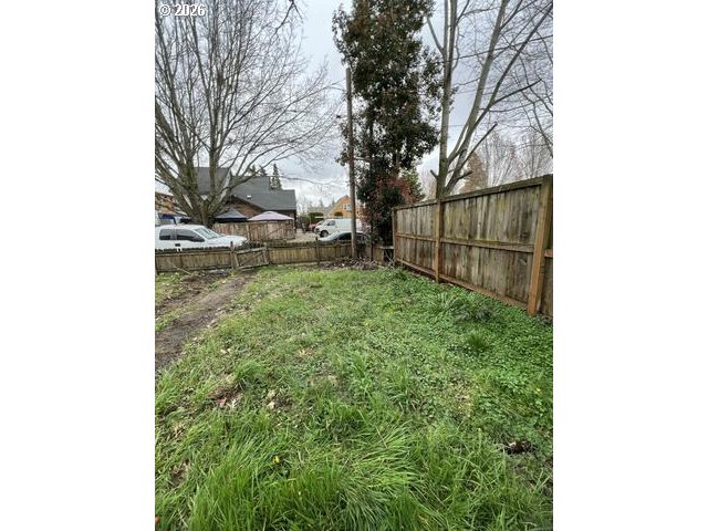 330 Grove Street Northeast Salem, OR 97301 - Photo 2 of 2 a view of yard with trees