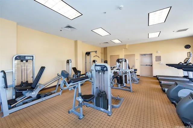 $2,400,000 | 600 Queen Street, Unit 4302, Honolulu, HI 96813