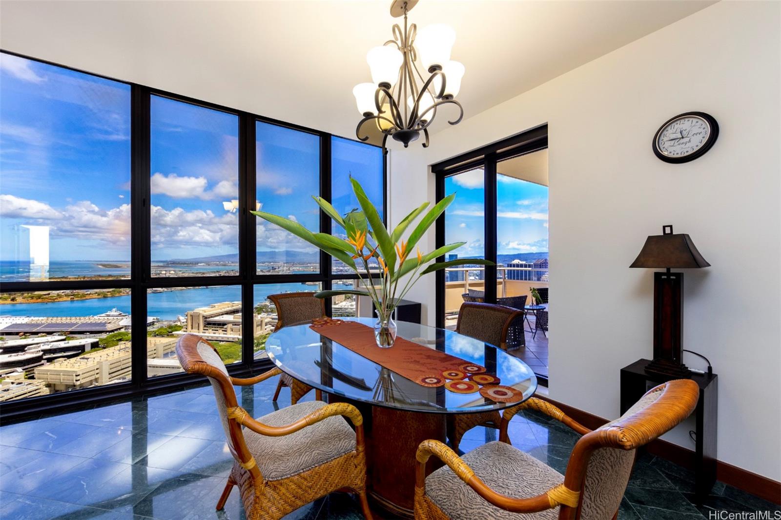 600 Queen Street, Unit 4302 Honolulu, HI 96813 - Photo 7 of 25 a view of a dining room with furniture window and outside view