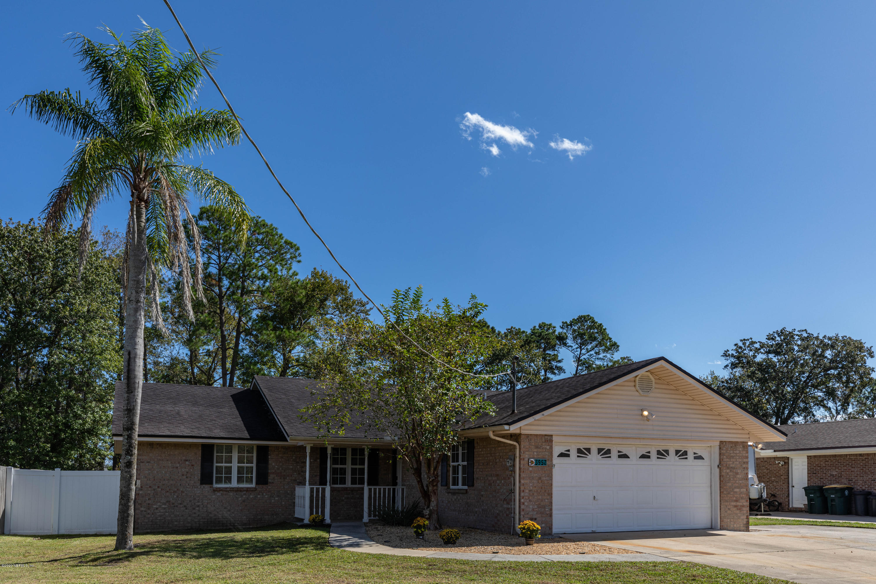 3957 Eunice Road Jacksonville, FL 32250 - Photo 1 of 27 Front of House