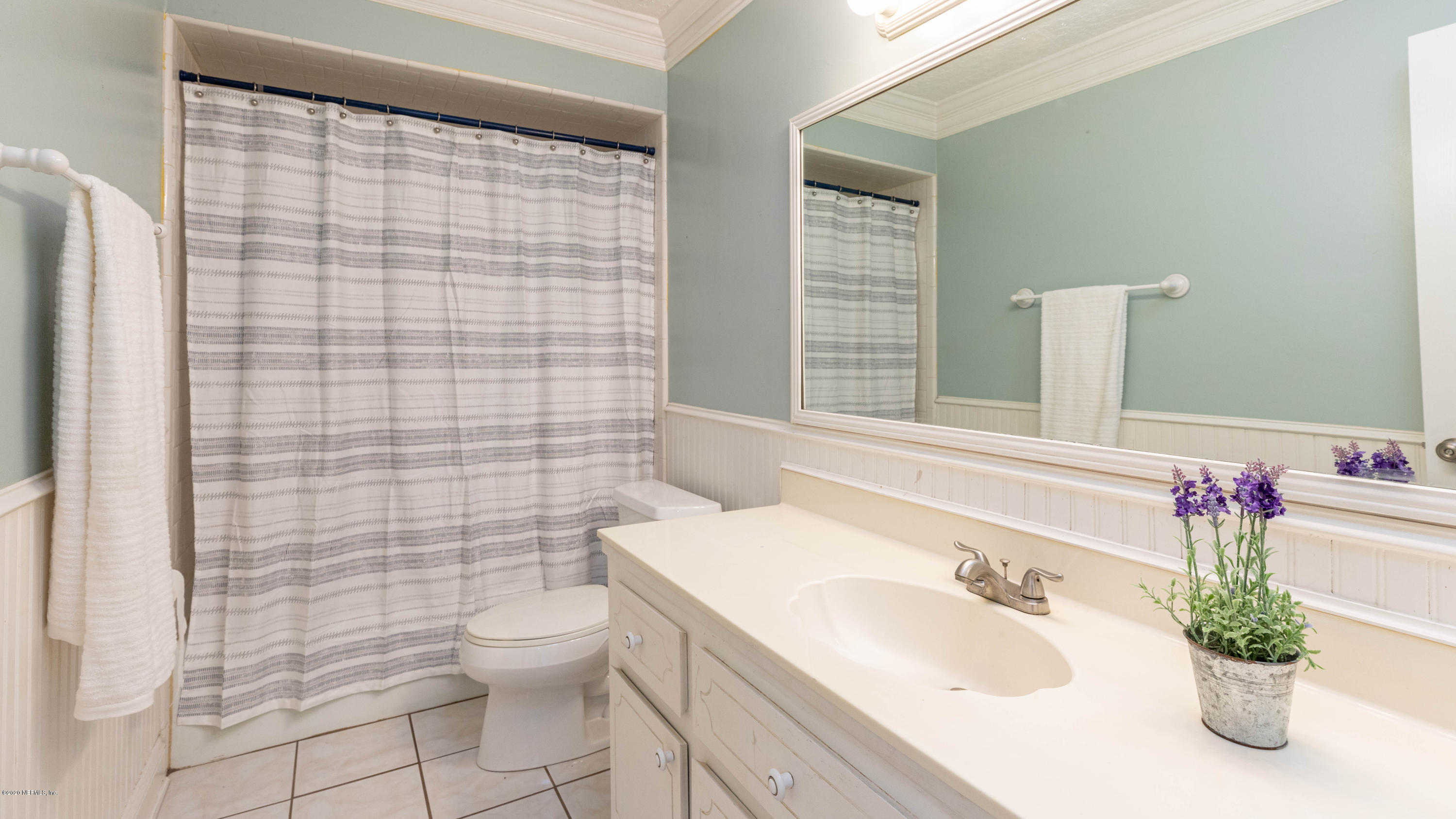 3957 Eunice Road Jacksonville, FL 32250 - Photo 15 of 27 Second Bathroom