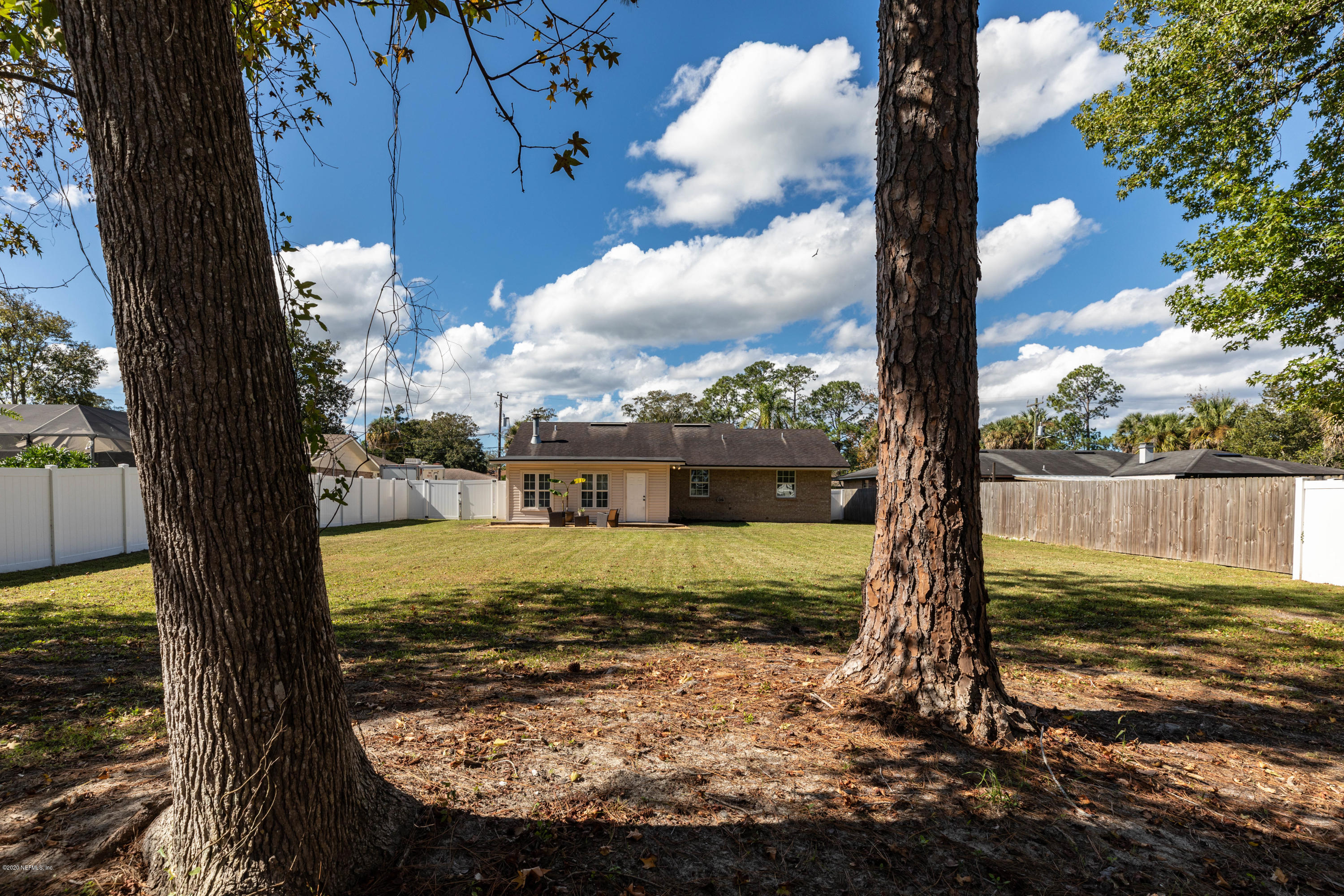 3957 Eunice Road Jacksonville, FL 32250 - Photo 25 of 27 End of Yard