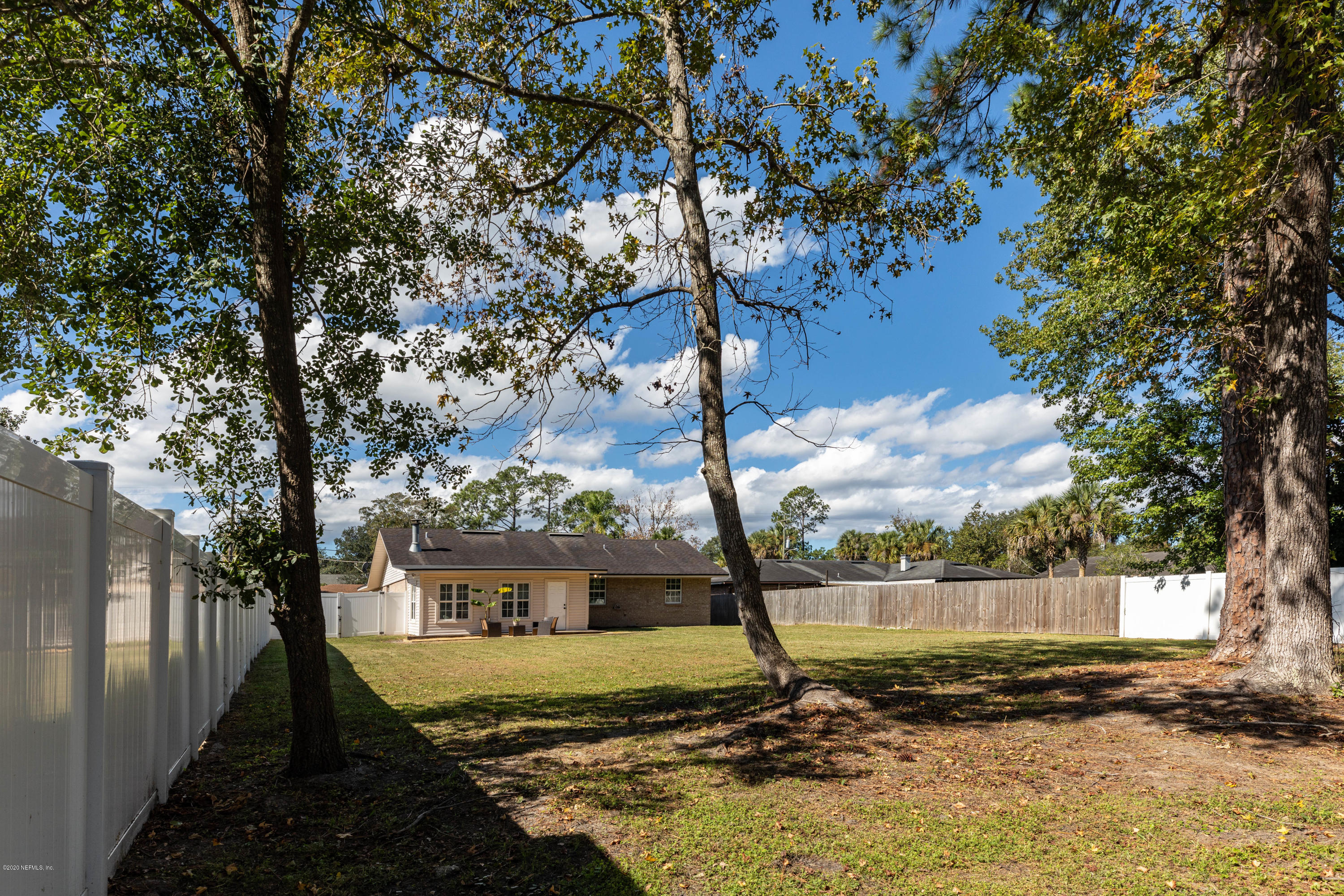 3957 Eunice Road Jacksonville, FL 32250 - Photo 26 of 27 End of Yard