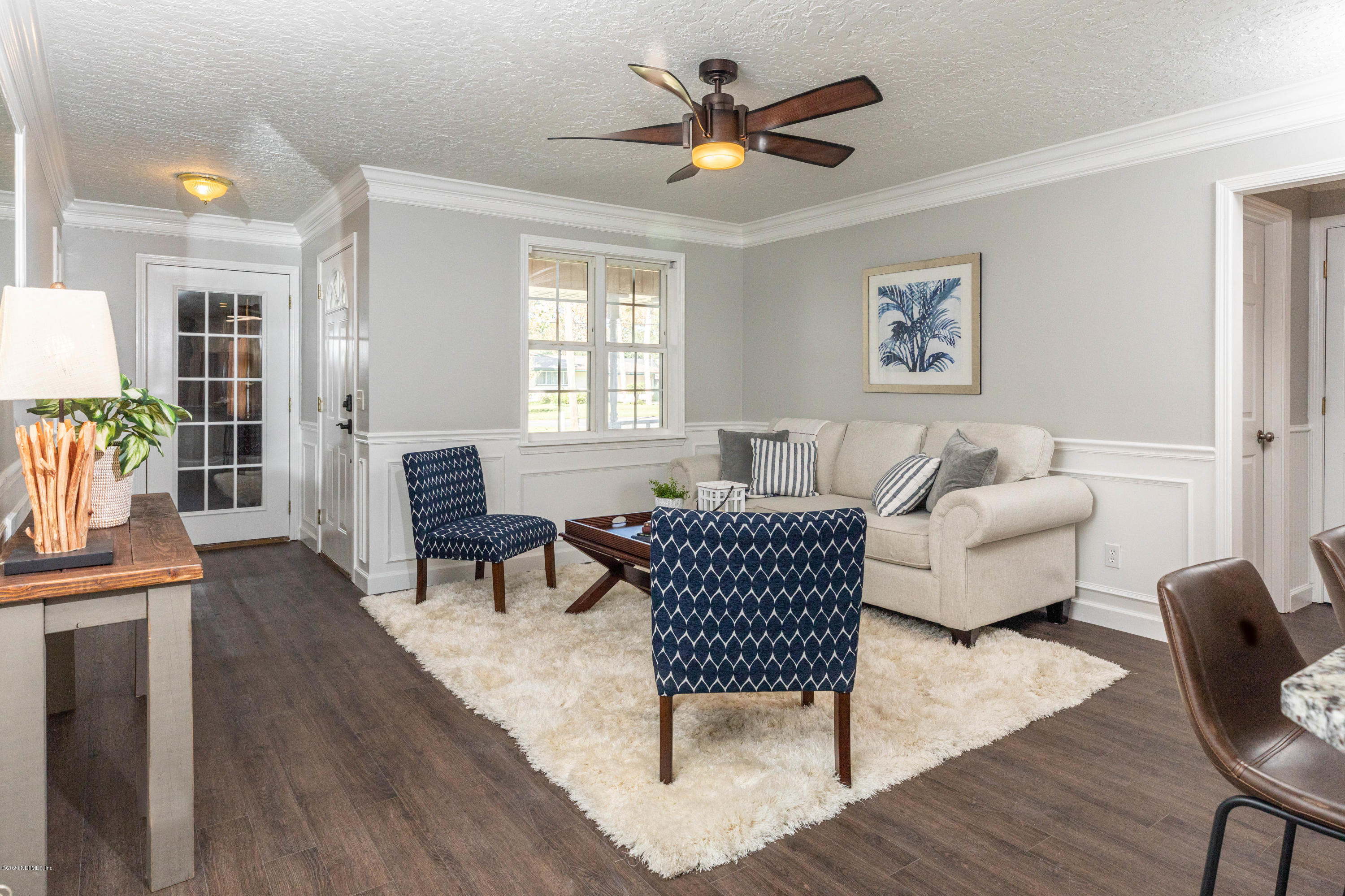 3957 Eunice Road Jacksonville, FL 32250 - Photo 3 of 27 Living Room