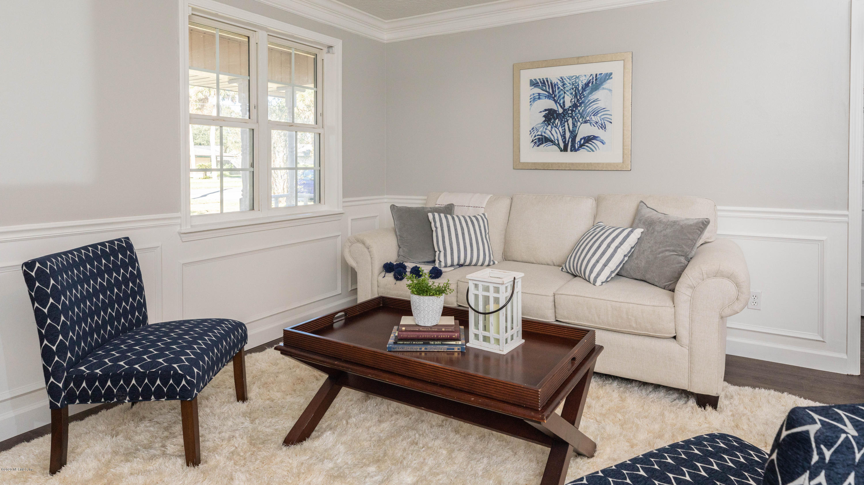 3957 Eunice Road Jacksonville, FL 32250 - Photo 4 of 27 Living Room 1