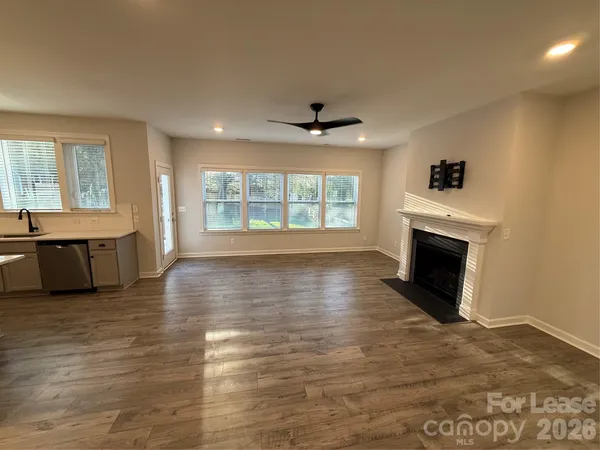 $2,950 | 114 Ryan Lane, Mooresville, NC 28115