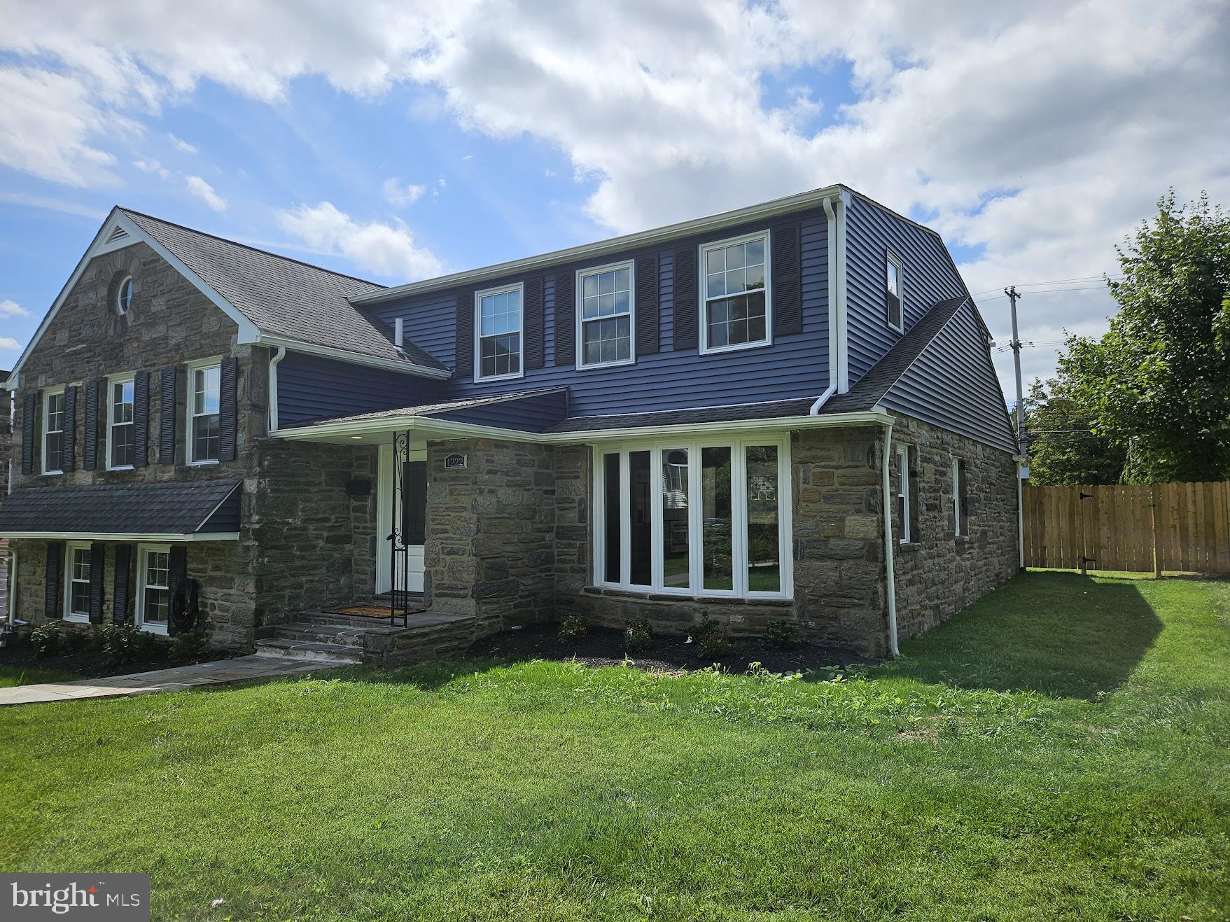 1222 Gordon Road Jenkintown, PA 19046 - Photo 3 of 36 Front side yard