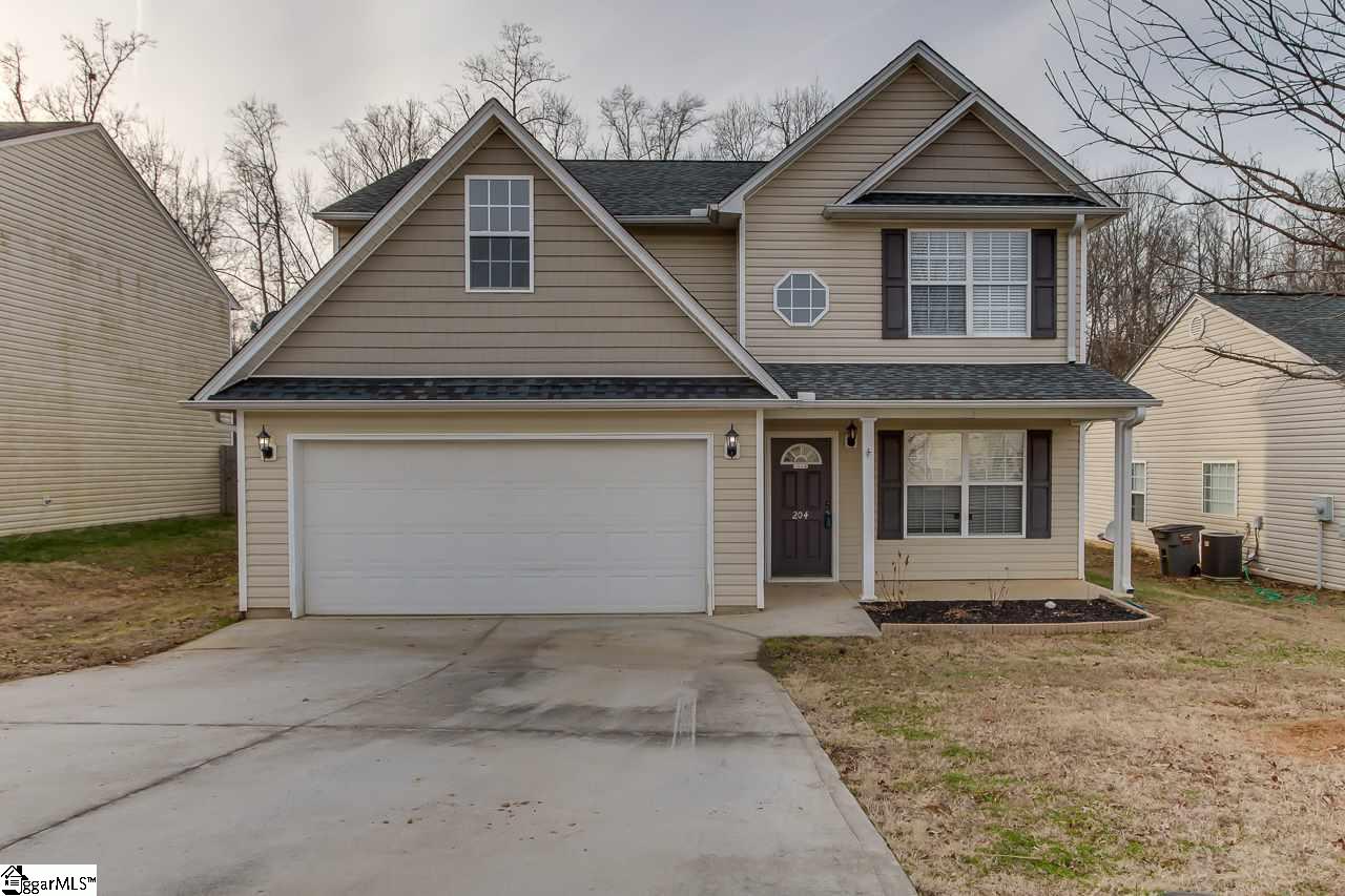 204 Catterick Way Fountain Inn, SC 29644 - Photo 1 of 33 Gallery Image 1