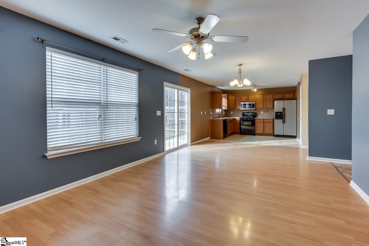 204 Catterick Way Fountain Inn, SC 29644 - Photo 13 of 33 Gallery Image 13