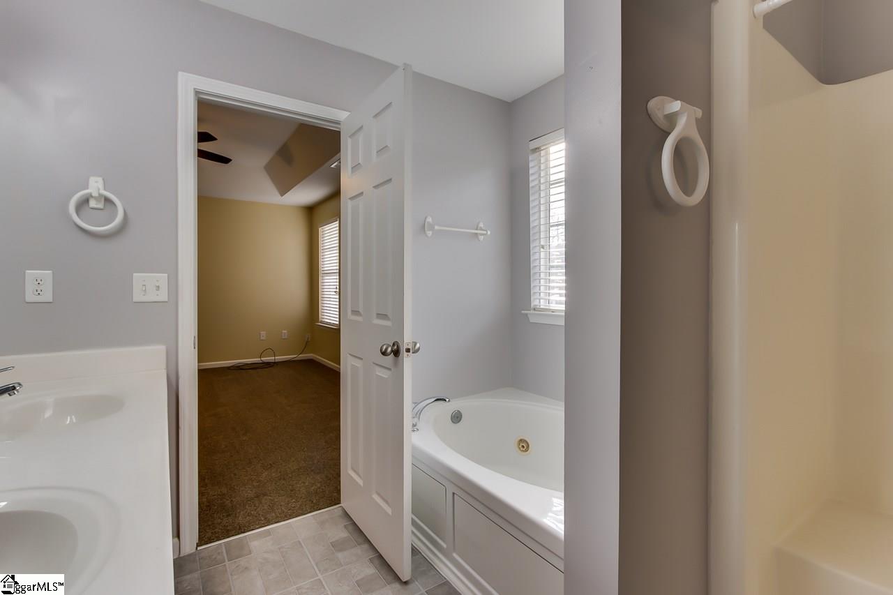 204 Catterick Way Fountain Inn, SC 29644 - Photo 22 of 33 Gallery Image 22