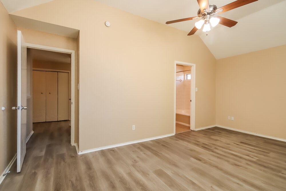 2610 Heather Knoll Drive Spring, TX 77373 - Photo 11 of 17
