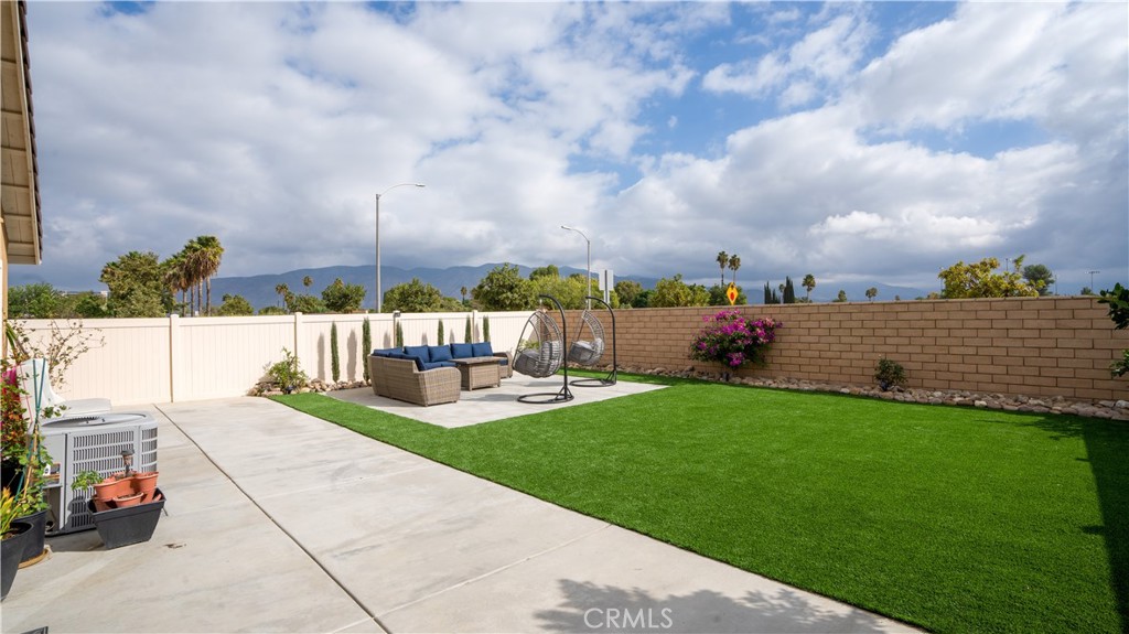 1133 Avenida Del Rio San Jacinto, CA 92582 - Photo 20 of 28