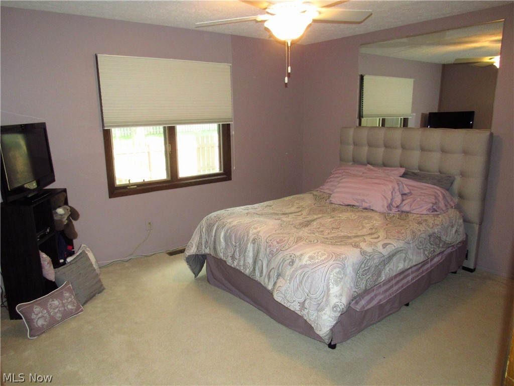 10831 Gate Post Road Strongsville, OH 44149 - Photo 9 of 17 Gallery Image 9