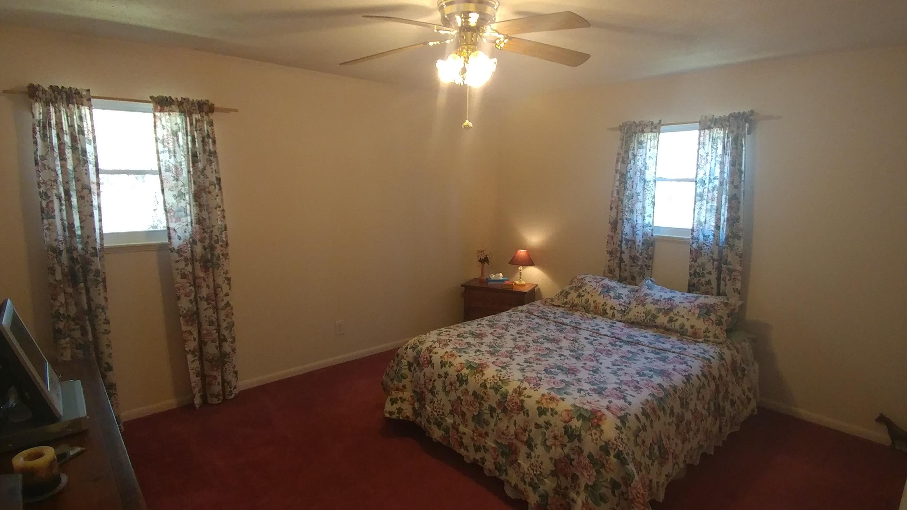 8269 Toestring Valley Road Spring City, TN 37381 - Photo 12 of 36 2nd bedroom
