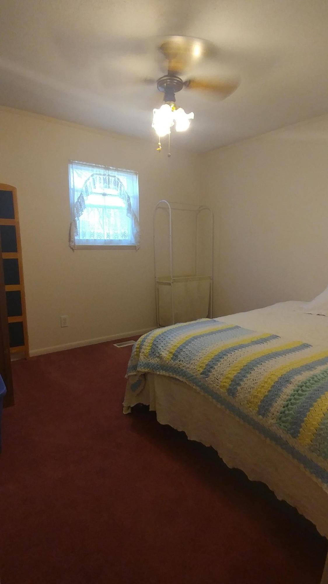 8269 Toestring Valley Road Spring City, TN 37381 - Photo 13 of 36 3rd bedroom