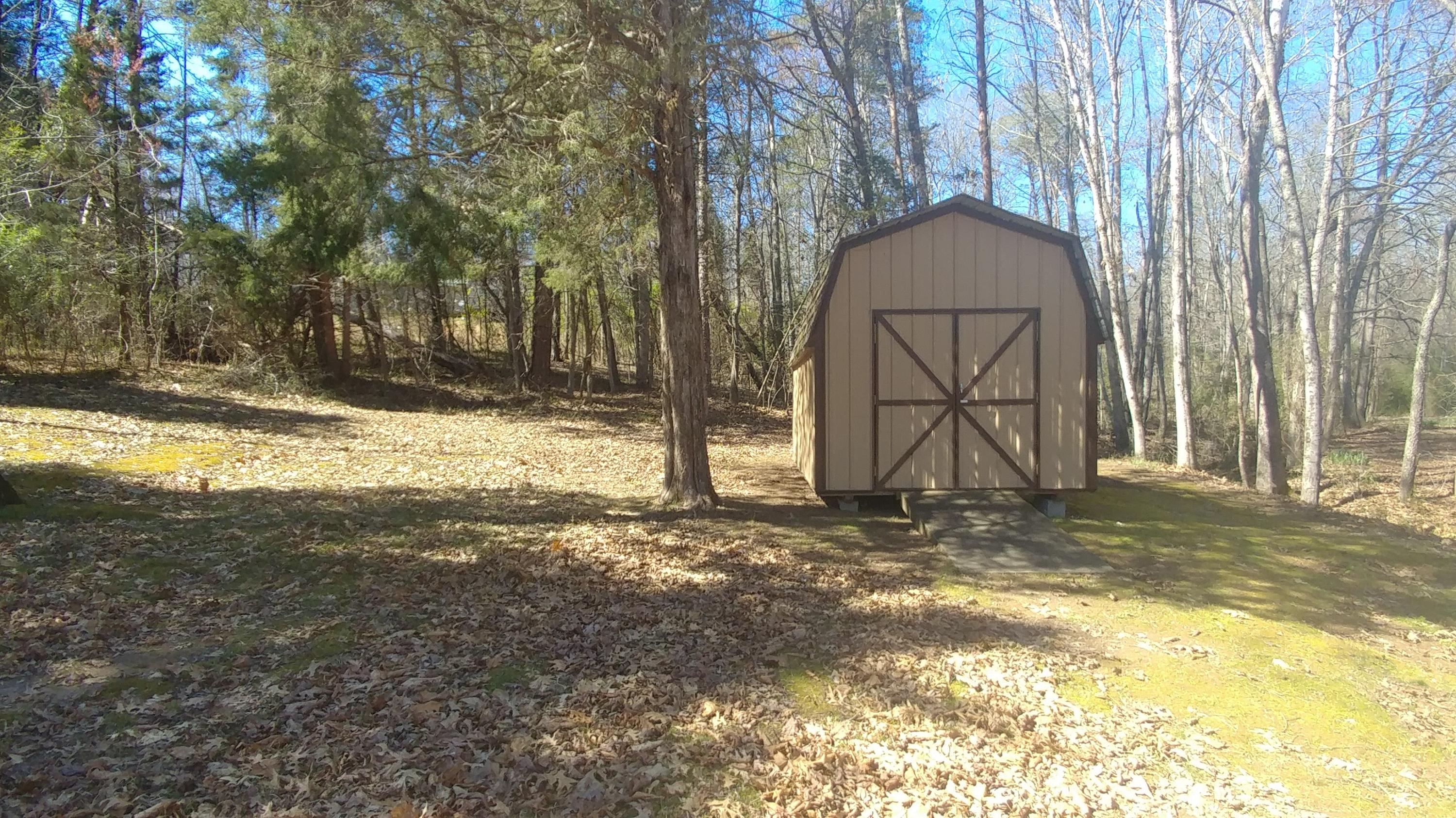 8269 Toestring Valley Road Spring City, TN 37381 - Photo 29 of 36 storage bld