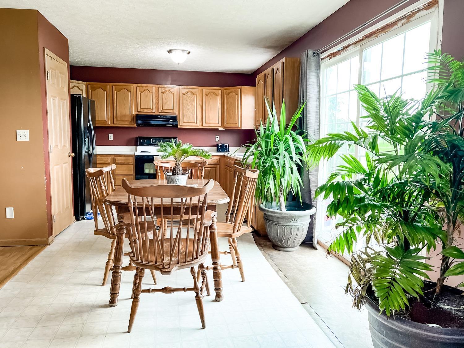8647 Highrock Road Leesburg, OH 45135 - Photo 11 of 24 Gallery Image 11